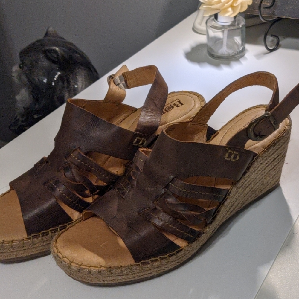 Born Payson leather wedges